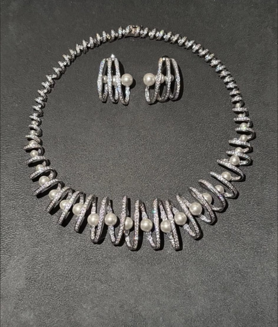 Spiral Pearl Set
